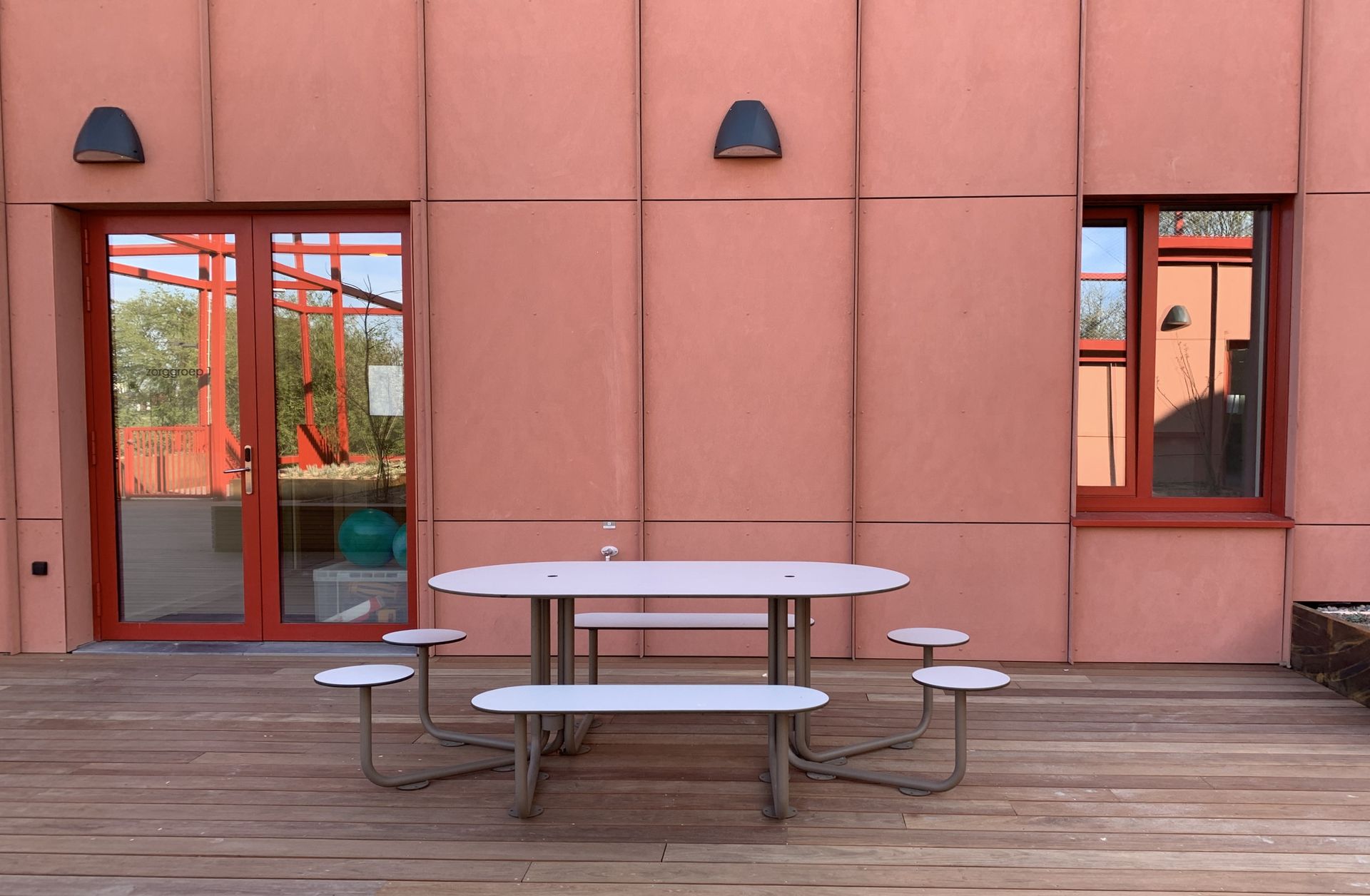 BuBao De Veerboot & MFC Odisam