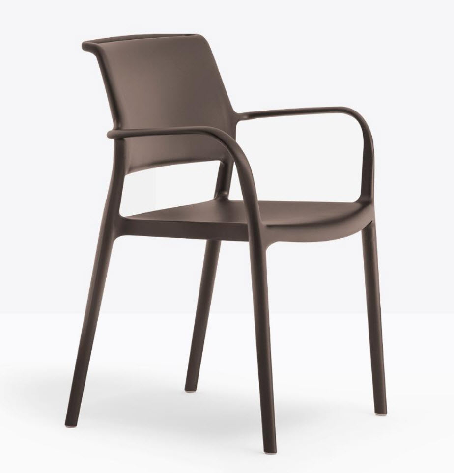 Ara met armleuningen